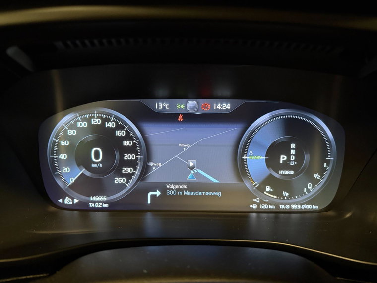 Vehicle Image 38