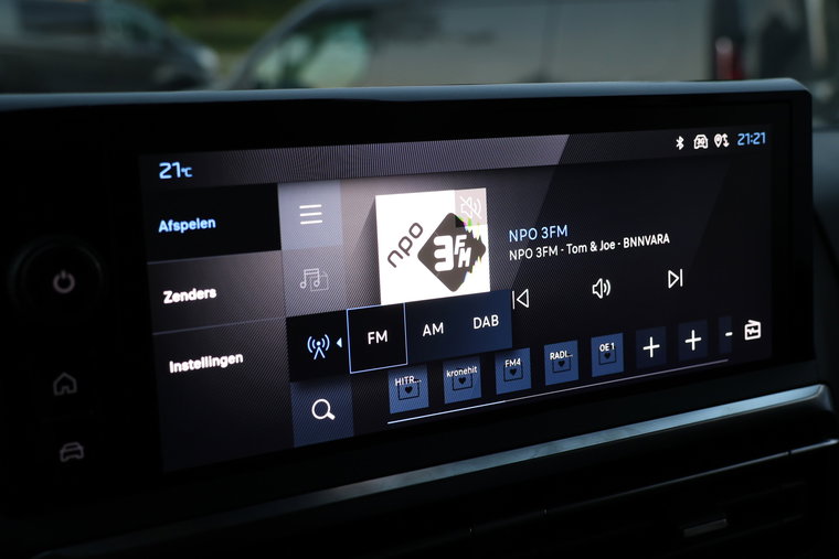 Vehicle Image 36