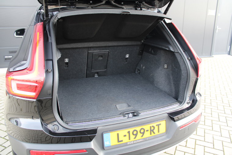 Vehicle Image 38