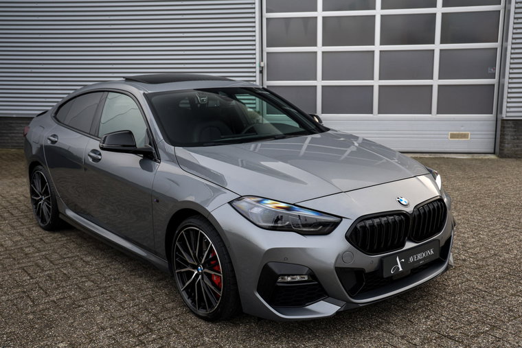 Vehicle Image 30
