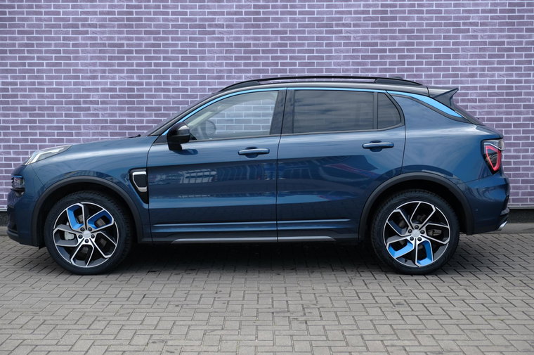 Vehicle Image 21