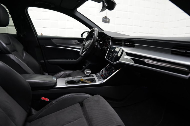 Vehicle Image 45