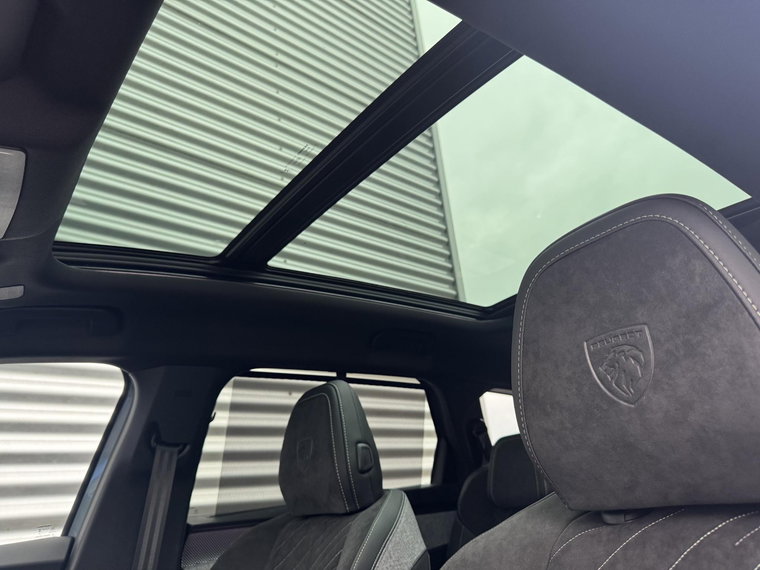 Vehicle Image 31