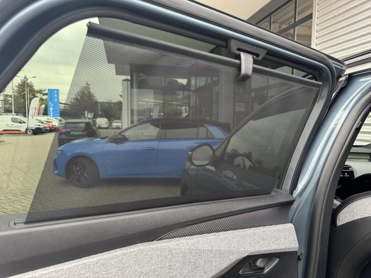 Vehicle Image 34