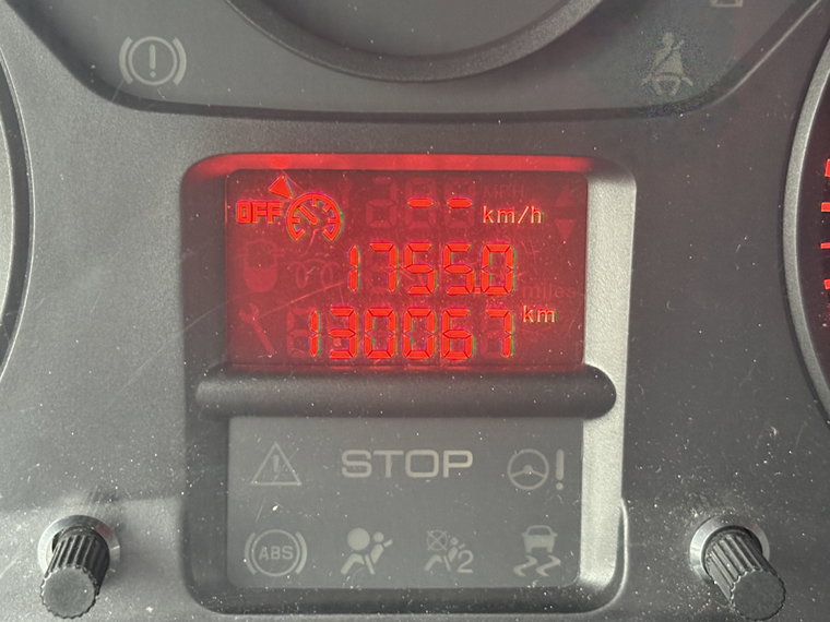 Vehicle Image 12