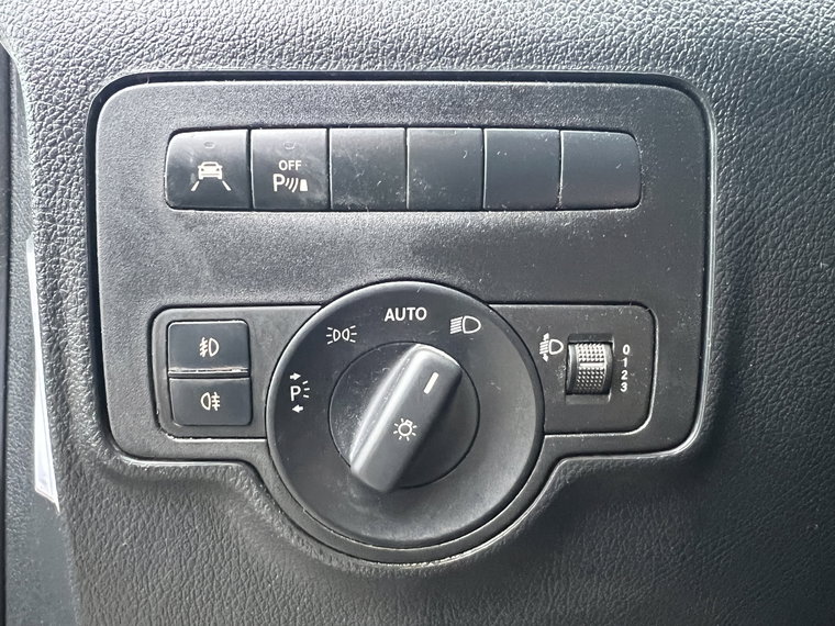 Vehicle Image 45