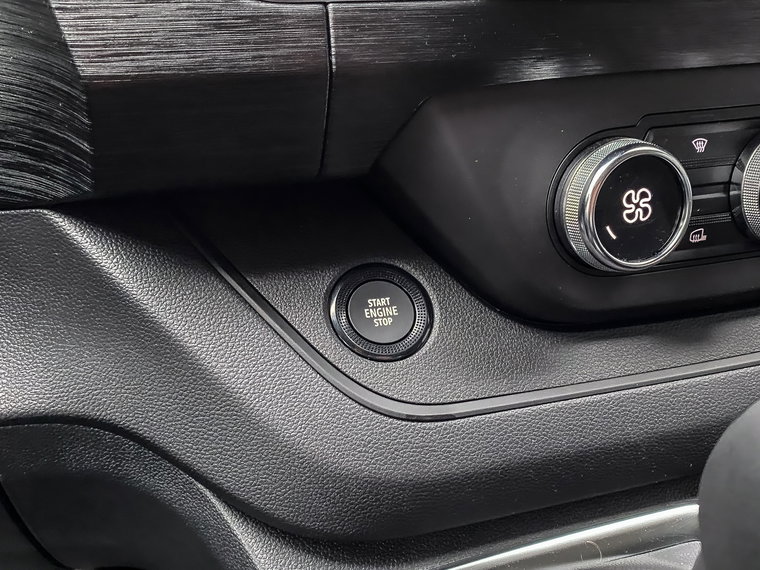 Vehicle Image 52