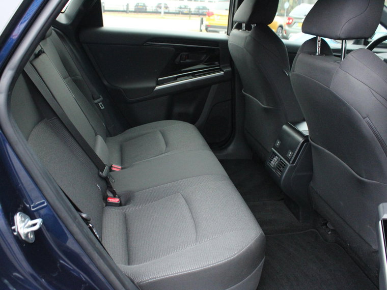 Vehicle Image 36