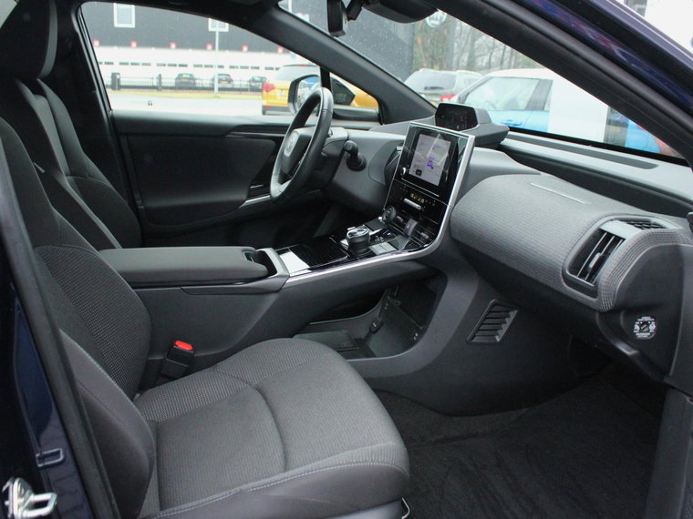 Vehicle Image 37