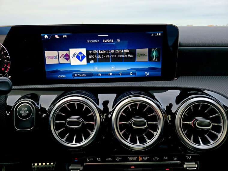 Vehicle Image 40