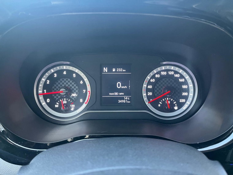 Vehicle Image 22