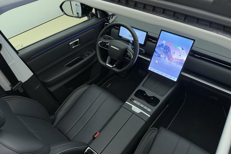 Vehicle Image 19