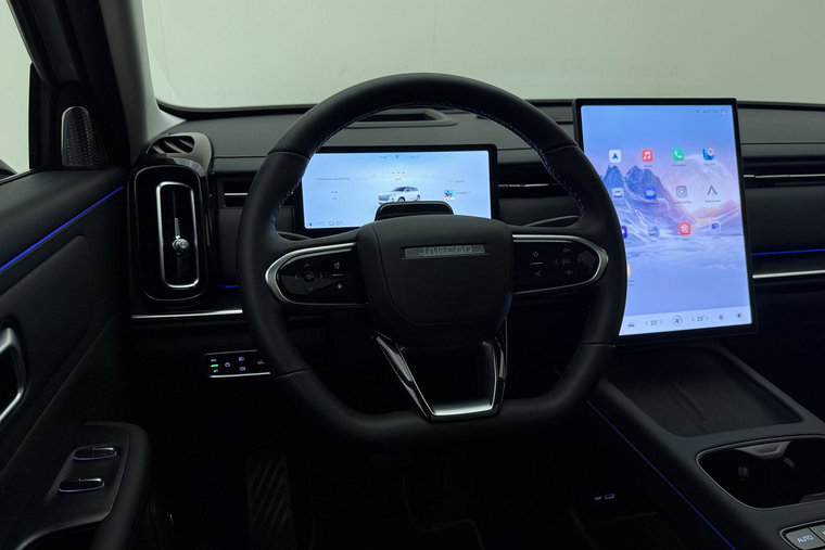 Vehicle Image 39