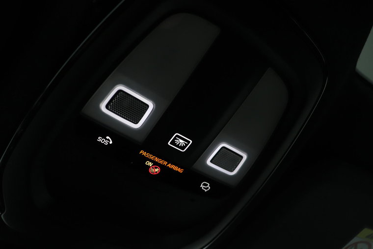 Vehicle Image 35