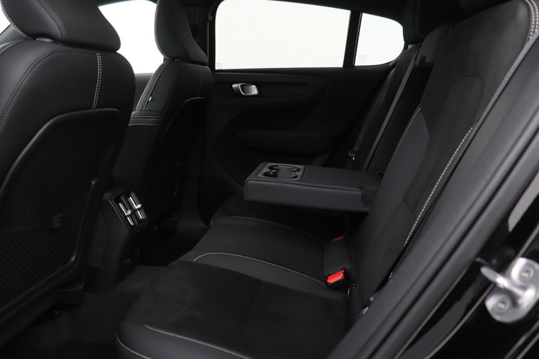 Vehicle Image 45