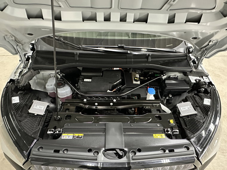 Vehicle Image 35