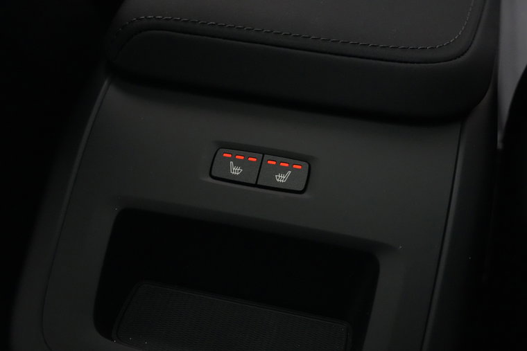 Vehicle Image 27