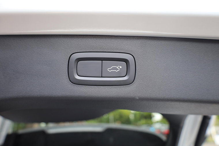 Vehicle Image 33
