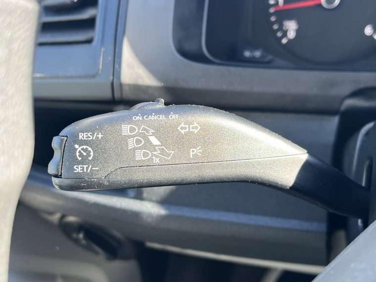 Vehicle Image 29