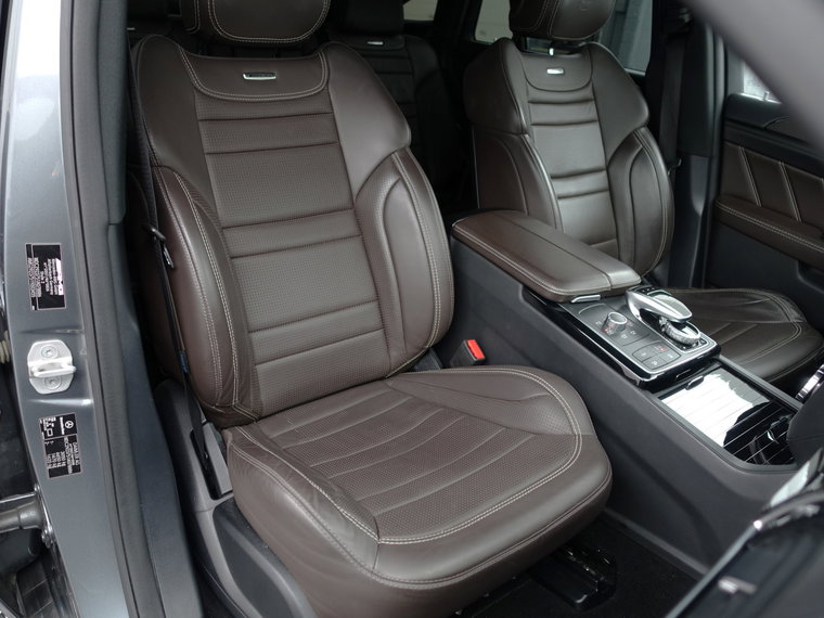 Vehicle Image 31