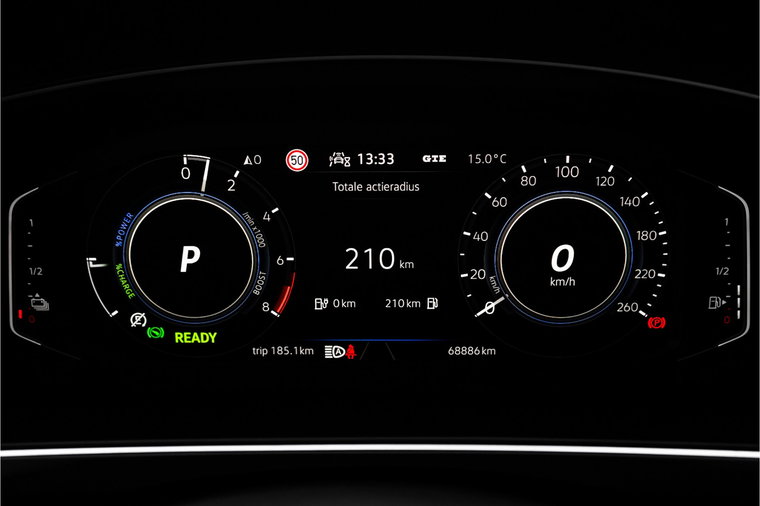 Vehicle Image 23