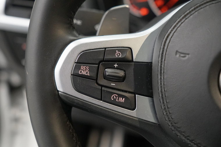 Vehicle Image 45