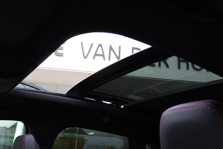 Vehicle Image 38