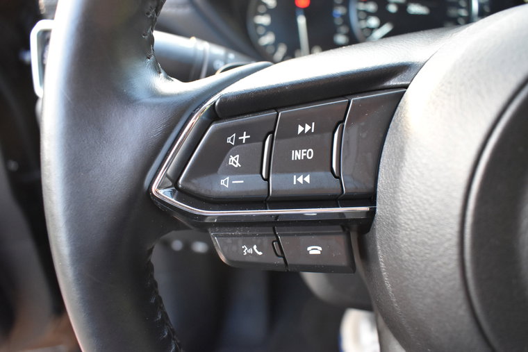 Vehicle Image 17