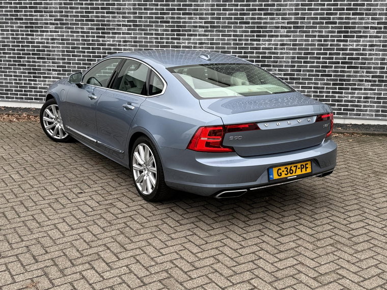 Vehicle Image 28