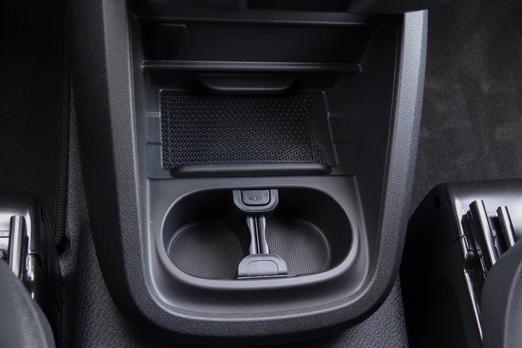 Vehicle Image 34
