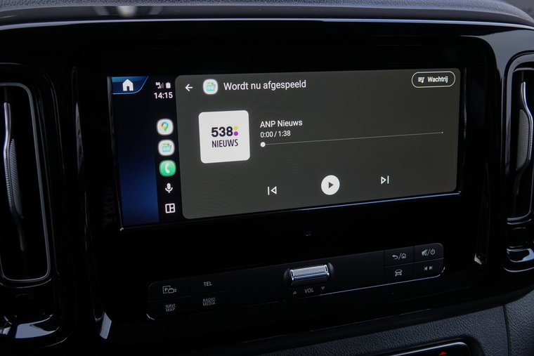 Vehicle Image 36