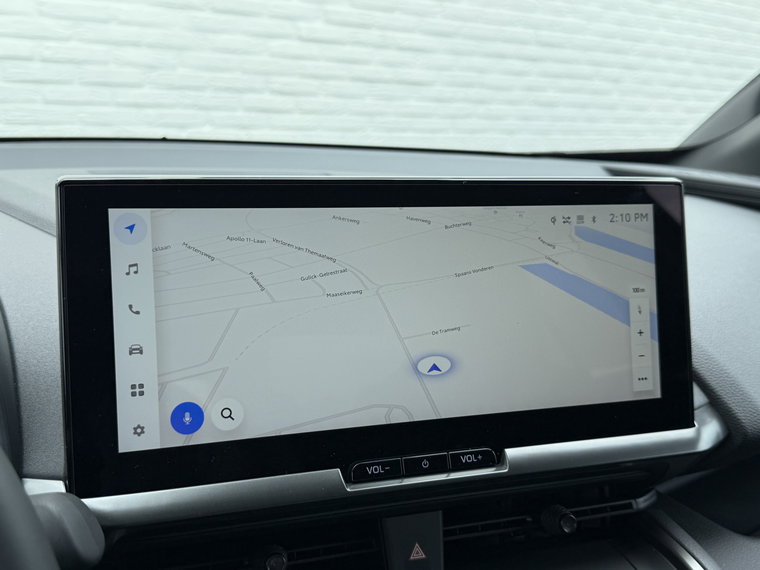 Vehicle Image 21