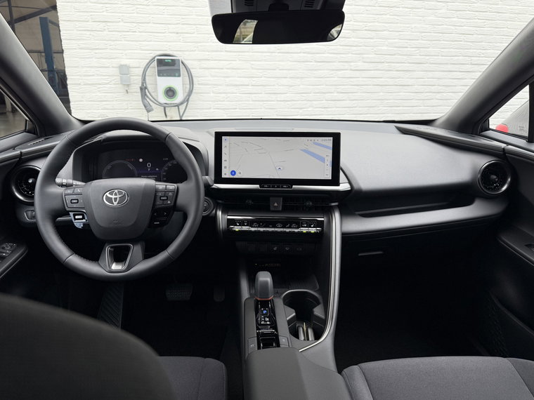 Vehicle Image 11