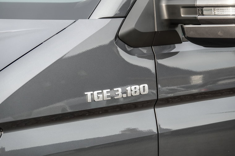 Vehicle Image 40