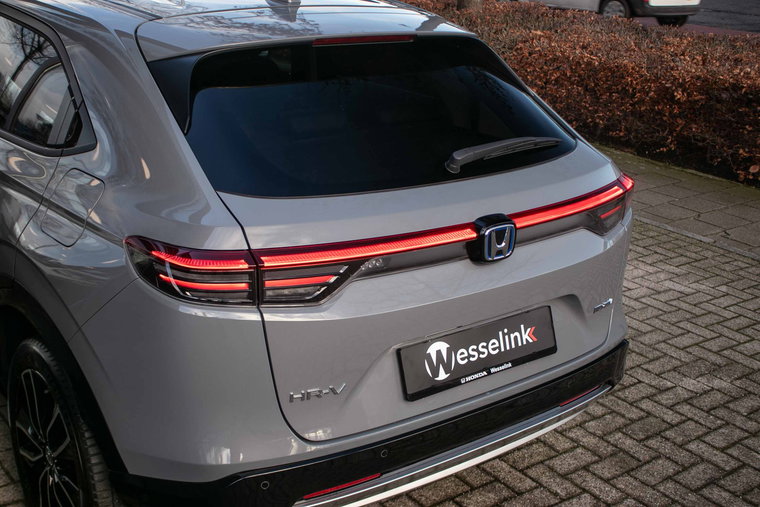 Vehicle Image 30