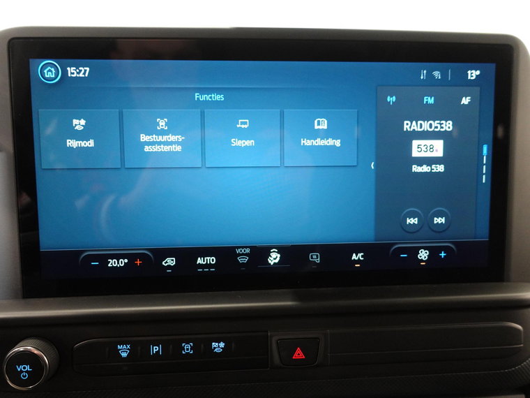 Vehicle Image 30