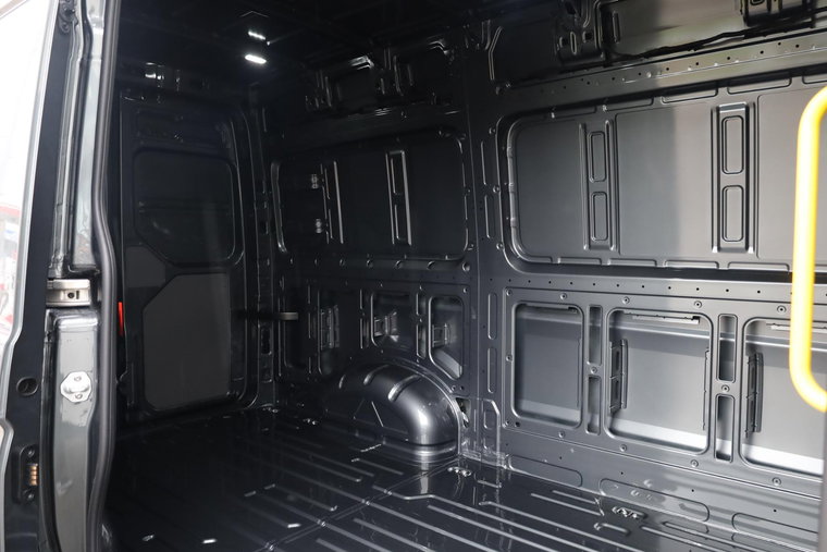 Vehicle Image 39