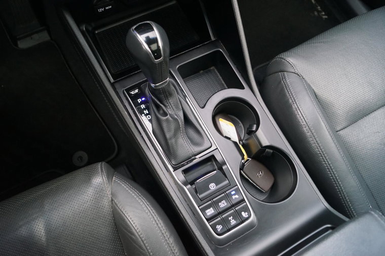 Vehicle Image 18