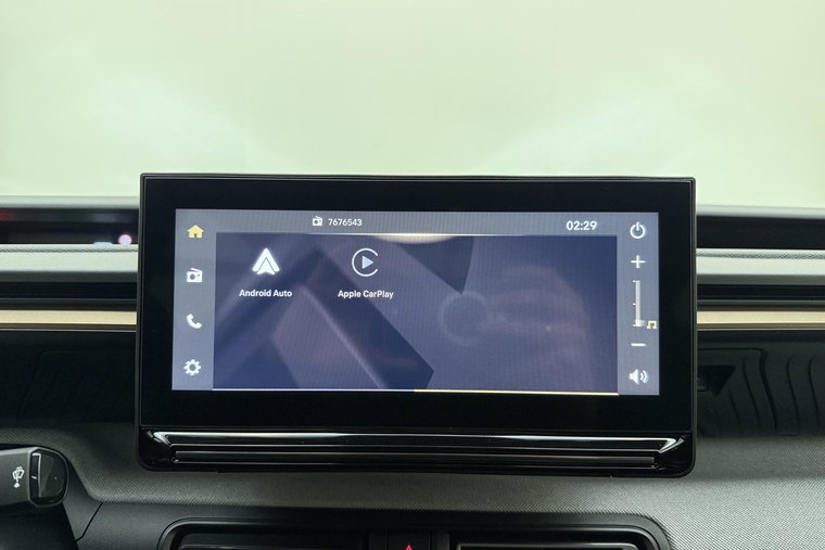 Vehicle Image 21