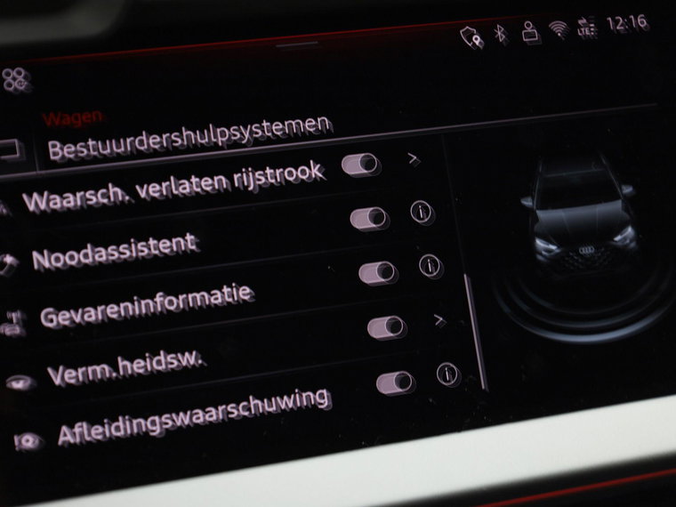Vehicle Image 30