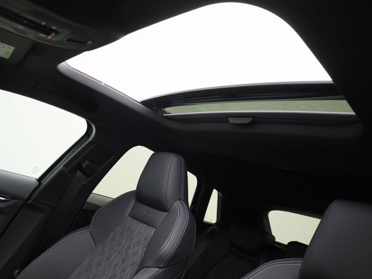 Vehicle Image 41