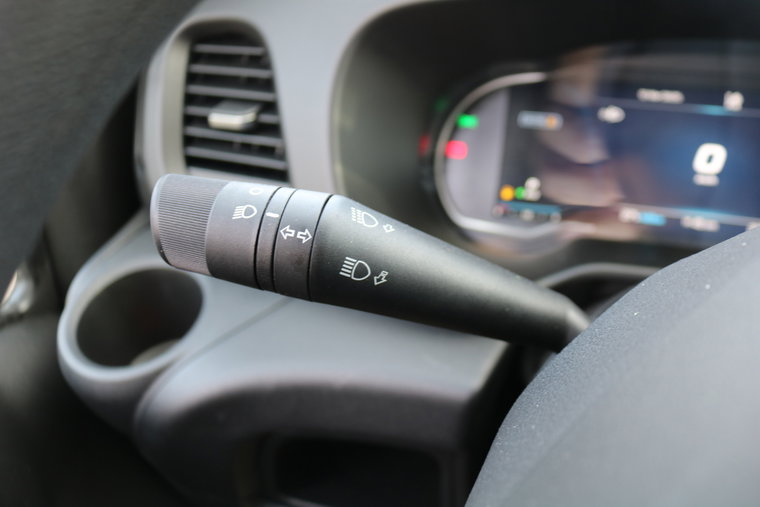 Vehicle Image 26