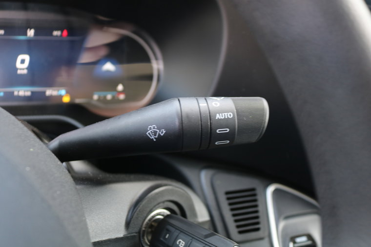 Vehicle Image 27