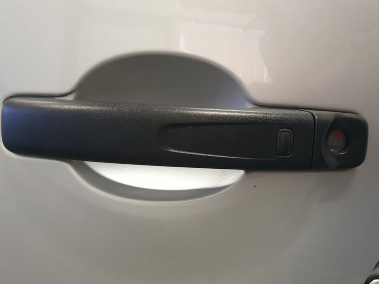 Vehicle Image 22