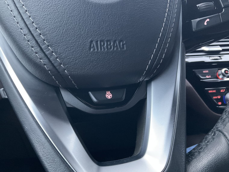 Vehicle Image 26