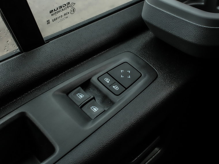 Vehicle Image 47