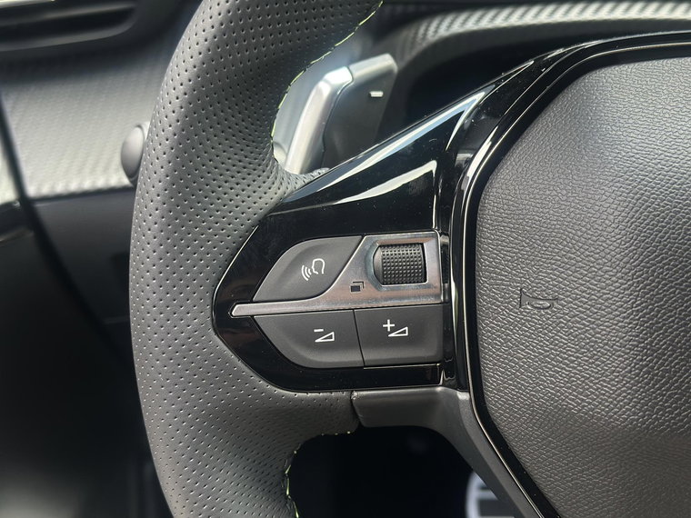 Vehicle Image 27