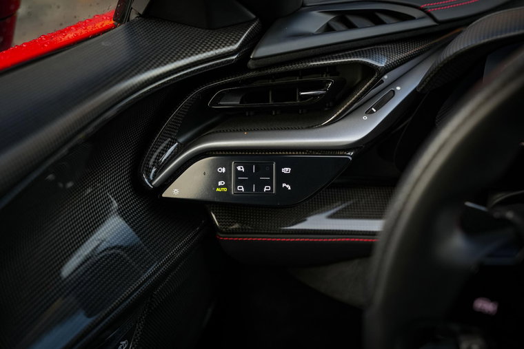 Vehicle Image 39