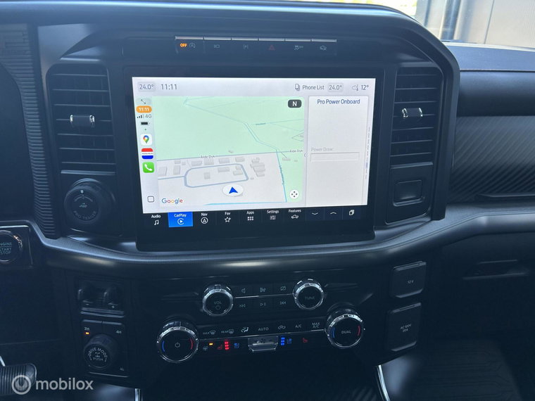 Vehicle Image 30