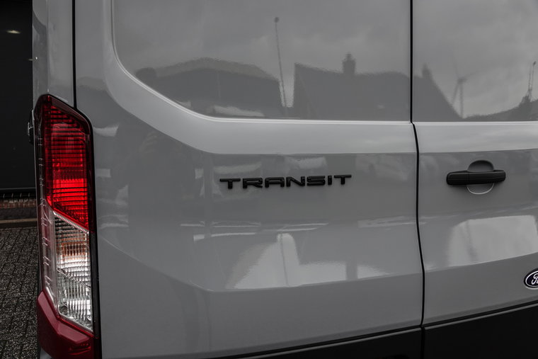 Vehicle Image 33